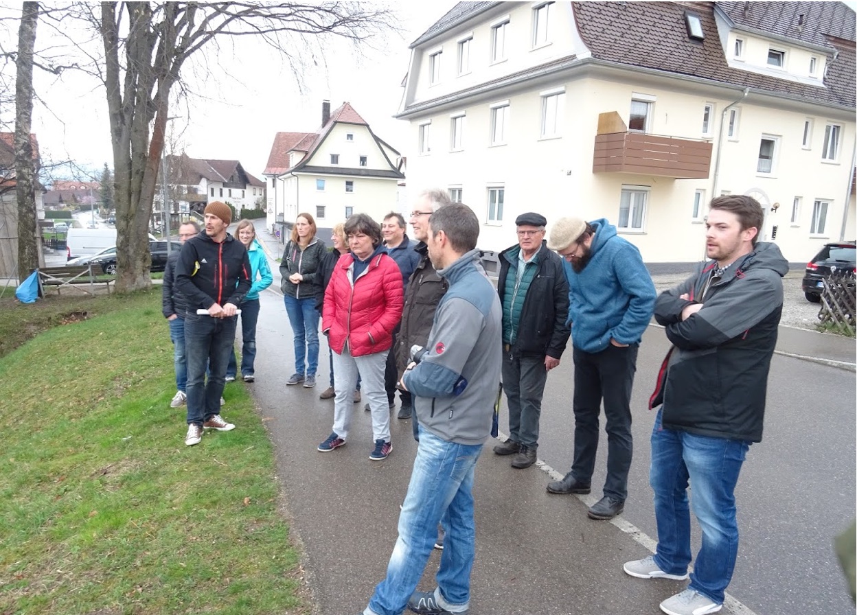 Ortsbegehung mit den Gemeinderät*innen in Hegge
